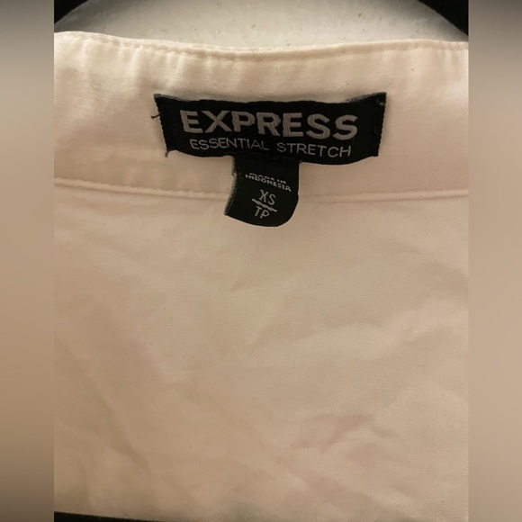 Express Cream button down long sleeve shirt size XS - Picture 3 of 8